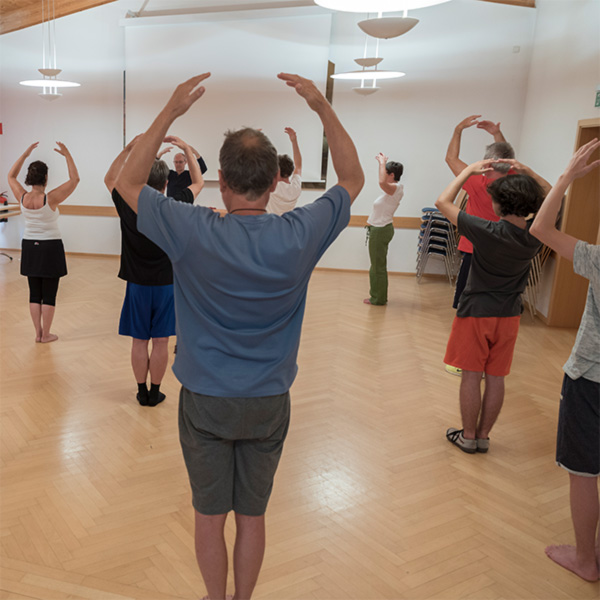 gemeinsames qigong üben