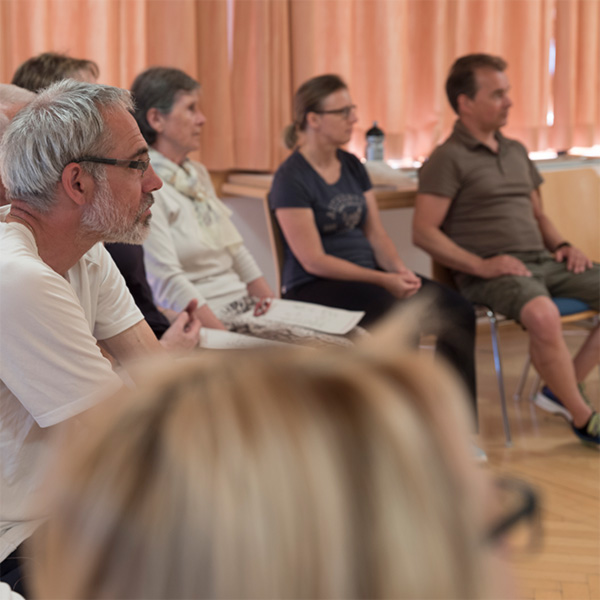 teinehmer bei einem qigong workshop
